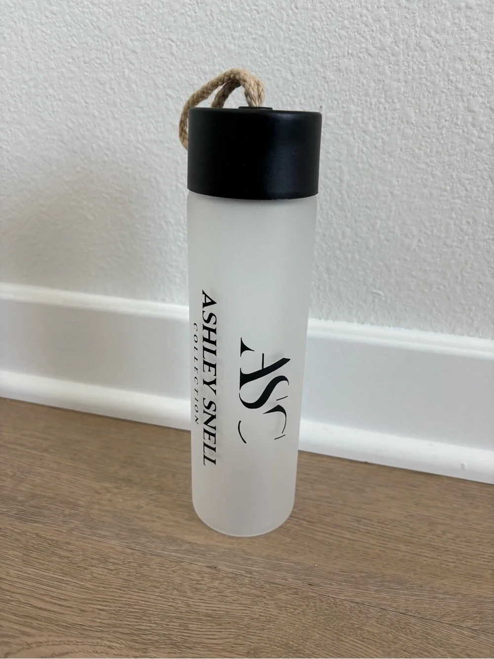 Ashley Snell Collection Frosted Water Bottle - Black Cap & Rope